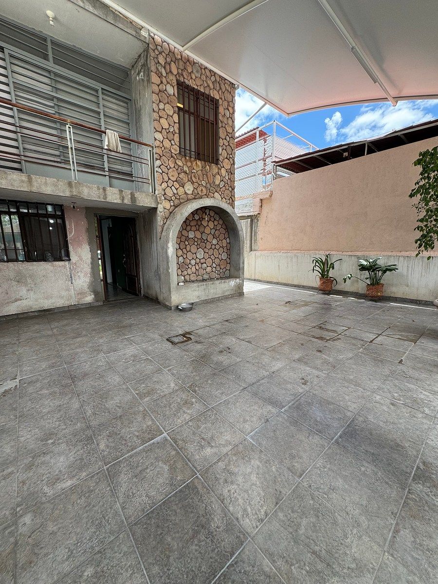 Casa em Prados del Sur, Aguascalientes, foto 3 de 18