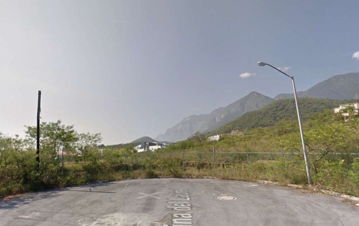 Lote em Hacienda Los Encinos, Monterrey, foto 3 de 5