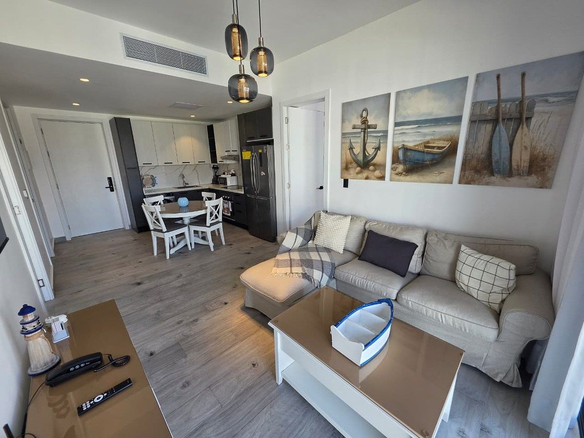 Vendo apartamento amueblado en The Towers at Vista Cana, foto 1 de 21