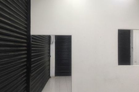 SE RENTA LOCAL COMERCIAL EN ESQUINA EN COLONIA TRANSITO