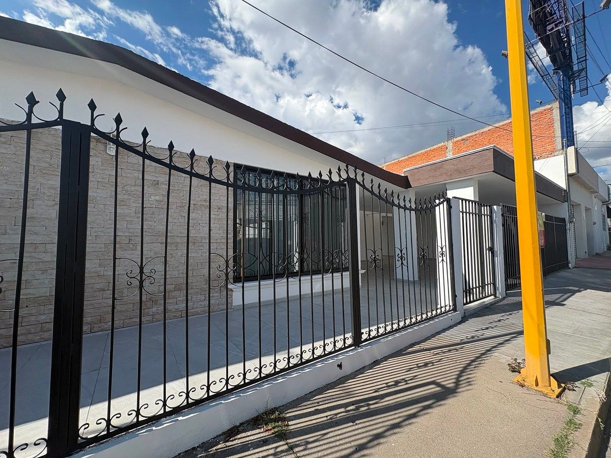 Sala Comercial em Residencial del Valle I, Aguascalientes, foto 3 de 25