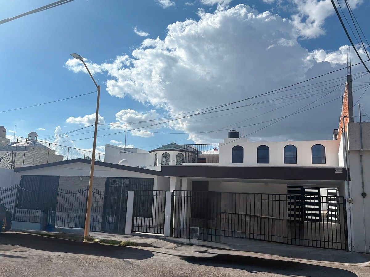Casa PARA ESCRITÓRIO. Para Alugar. C. Del Valle, foto 1 de 25
