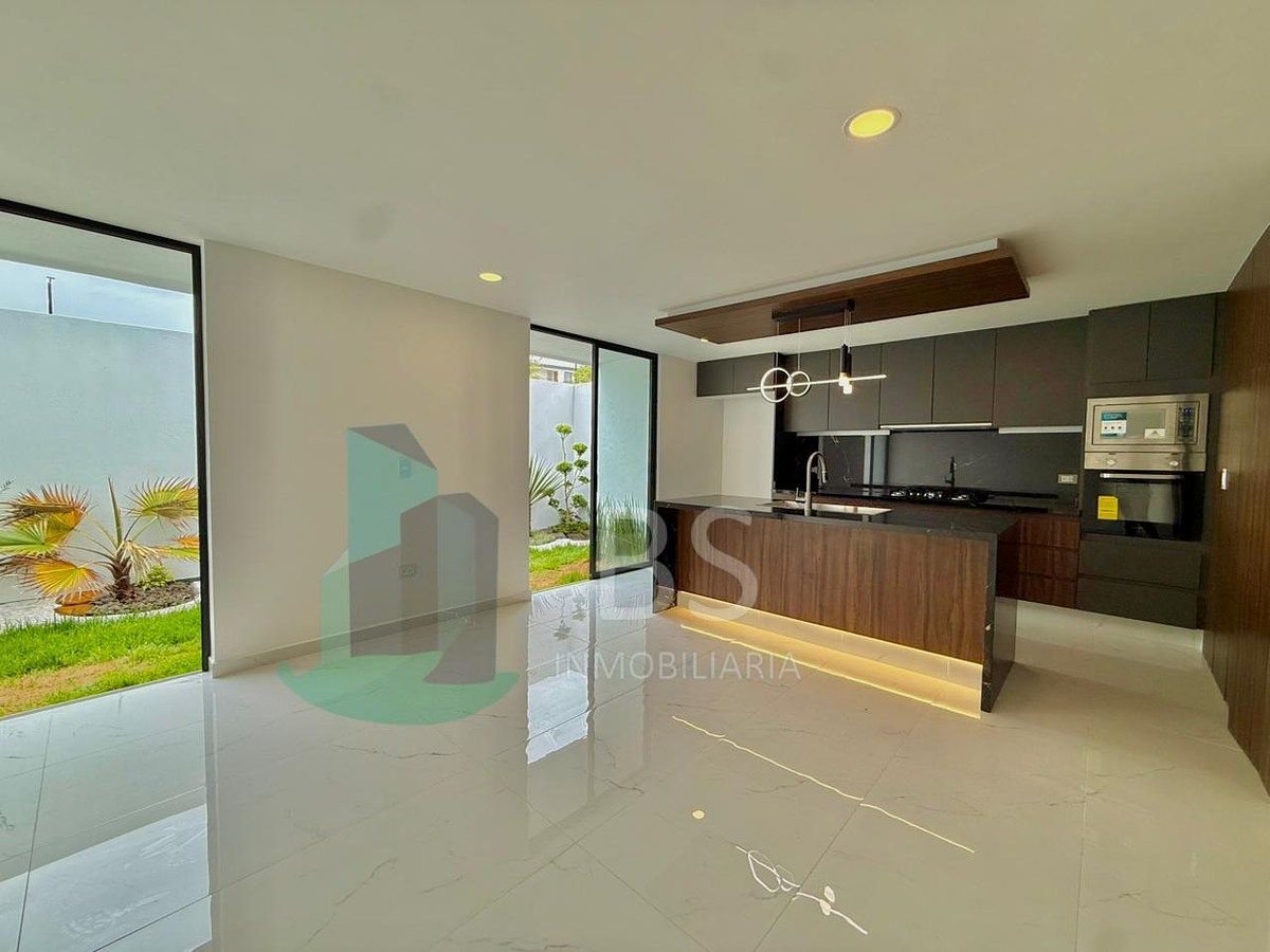 Casa en venta Lomas de Angelópolis Zona Distrito Escolar, foto 1 de 29