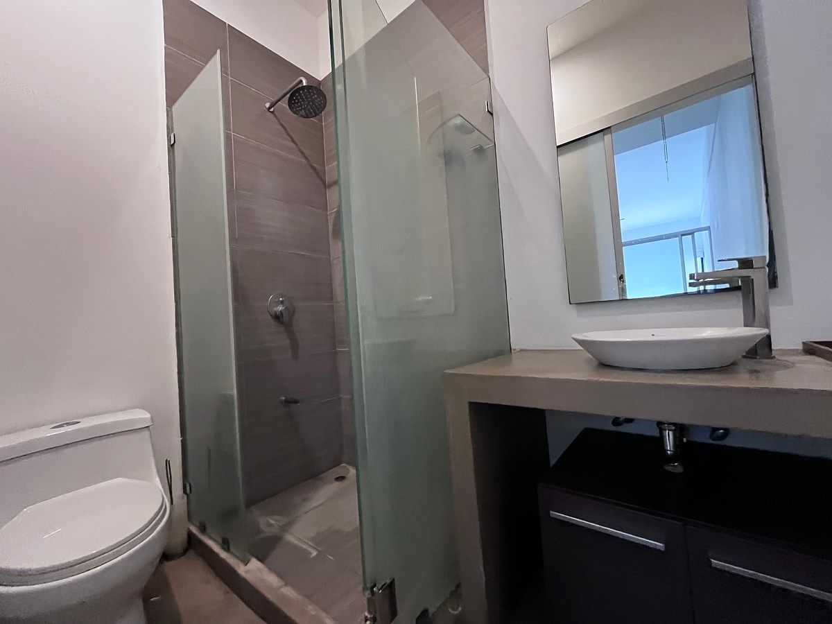 Baño completo, foto 6 de 13