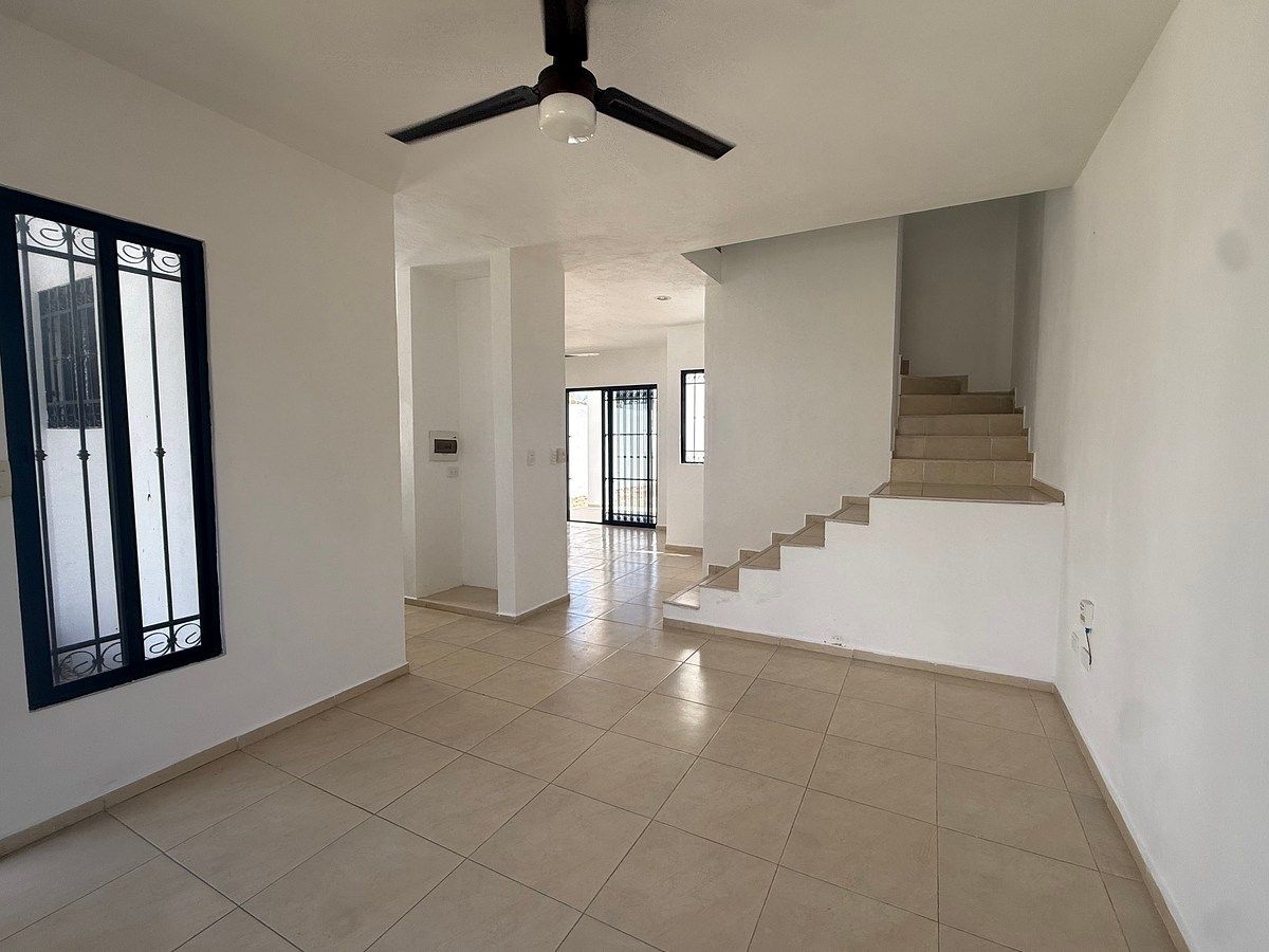 House in Gran Santa Fe, Mérida, photo 2 of 12