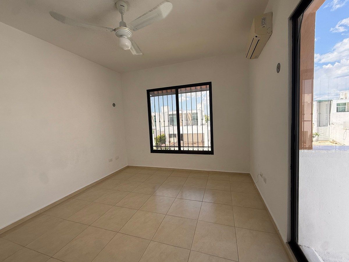 House in Gran Santa Fe, Mérida, photo 10 of 12
