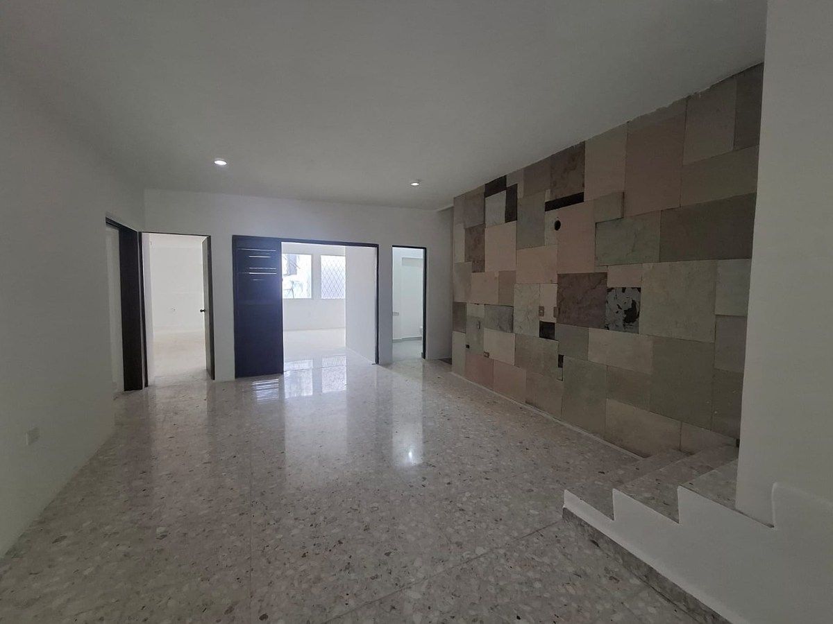 Local comercial en Las Cumbres 1 Sector, Monterrey, foto 13 de 14