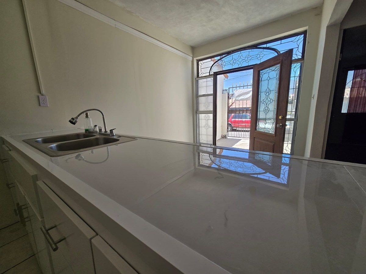 Casa em Lomas de la Presa, Ensenada, foto 6 de 18