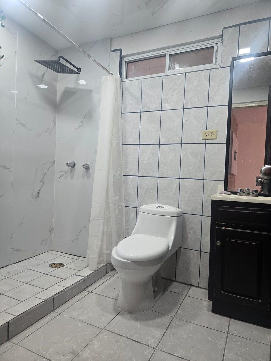 Casa em Lomas de la Presa, Ensenada, foto 15 de 18