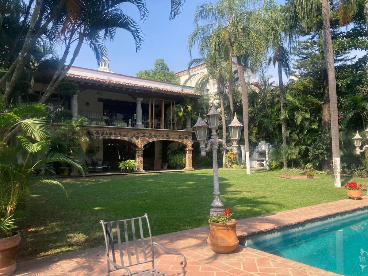 Casa en Club de golf Tabachines, Cuernavaca, foto 2 de 33
