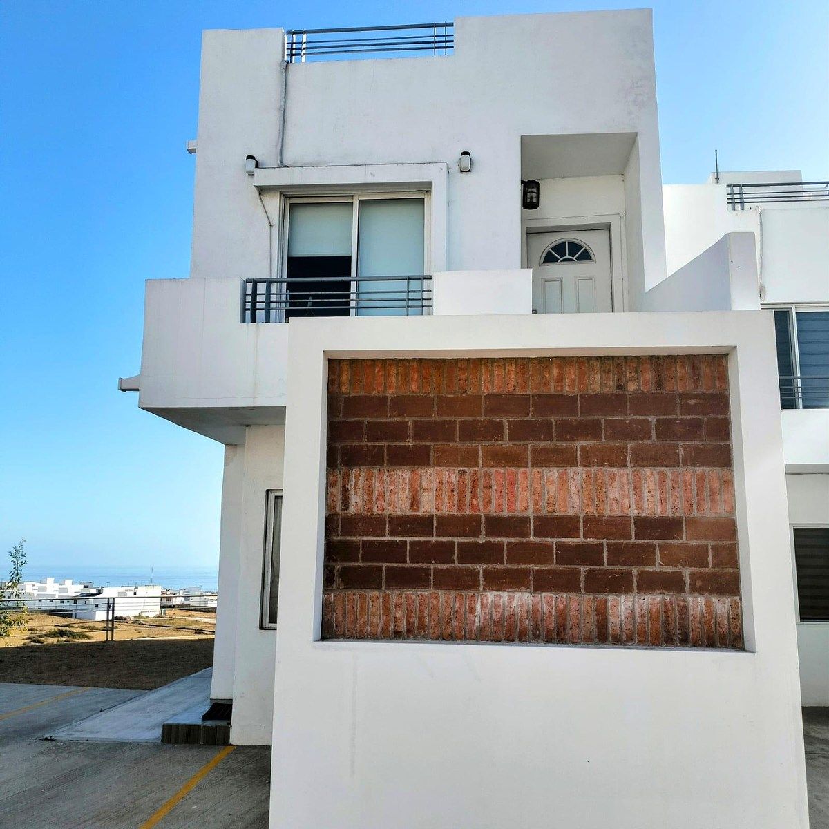 Venta de Departamento de 2 Niveles en Lomas del Pacífico, foto 1 de 18