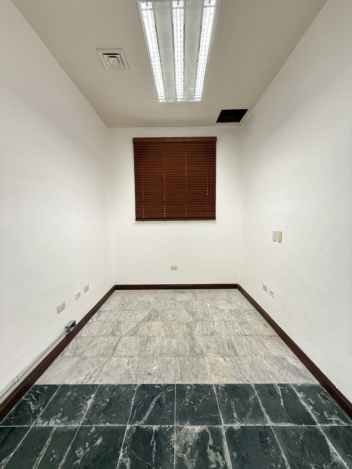 Sala Comercial em Paseo de Montejo, Mérida, foto 27 de 34