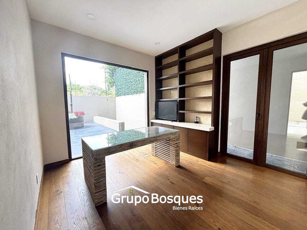 Casa em Bosques de las Lomas, Cuajimalpa de Morelos, foto 37 de 39