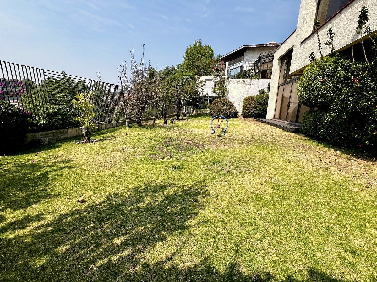 Casa em Bosque de las Lomas, Miguel Hidalgo, foto 3 de 35