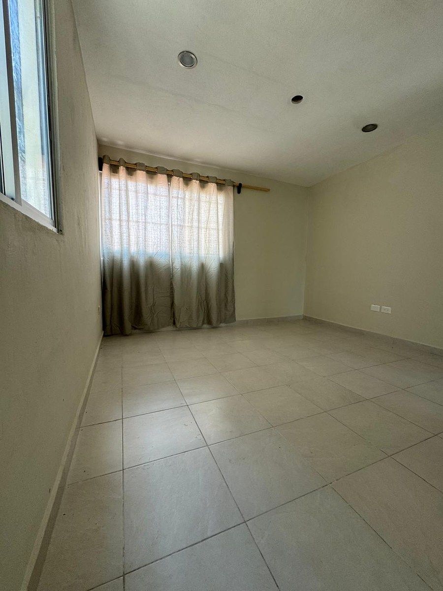 House in Bosques de Mulsay, Mérida, photo 7 of 12