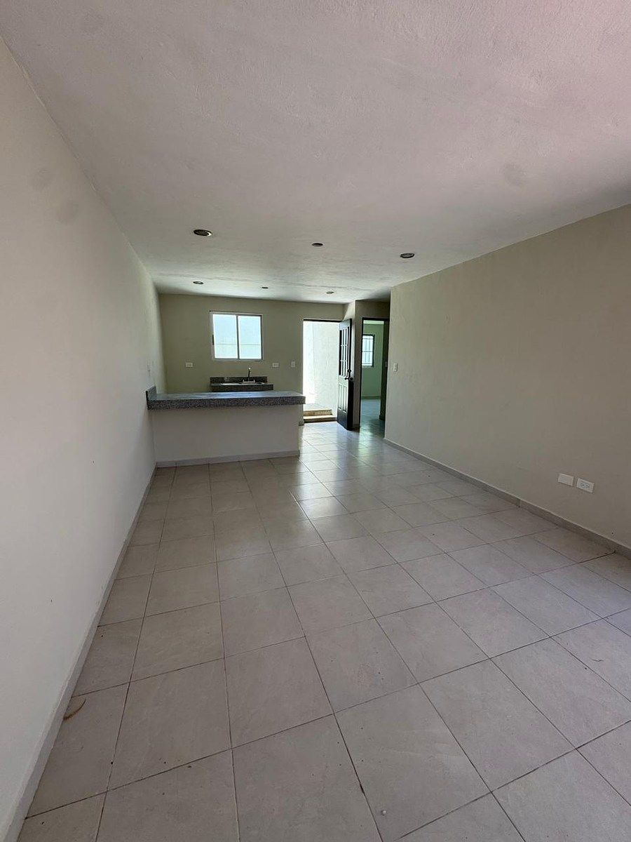 House in Bosques de Mulsay, Mérida, photo 2 of 12