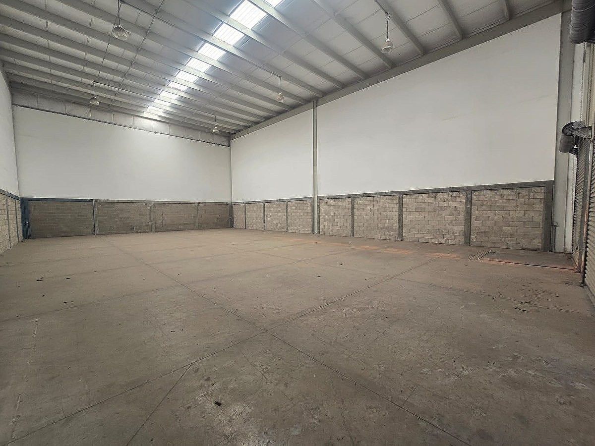 Prédio industrial em Los Ángeles, Corregidora, foto 8 de 12
