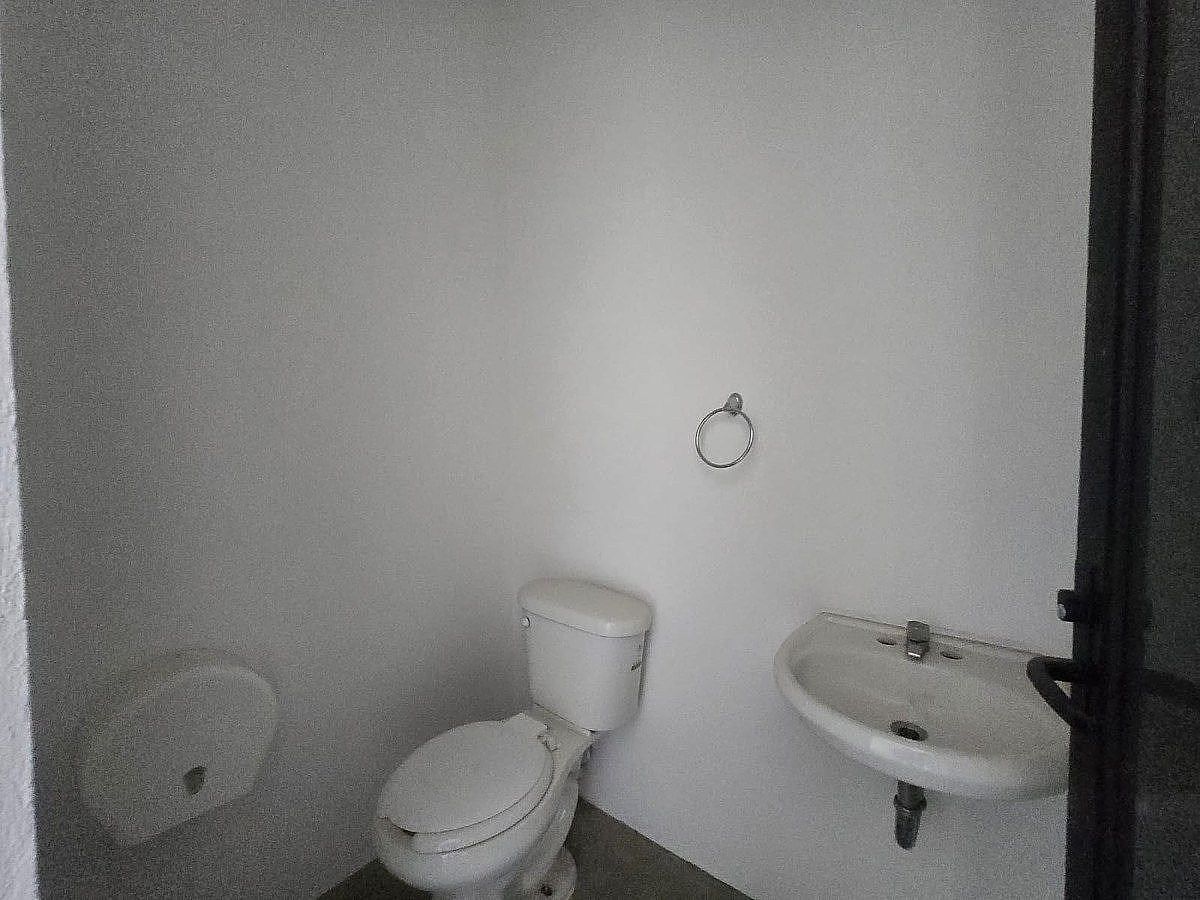 Prédio industrial em Los Ángeles, Corregidora, foto 10 de 12