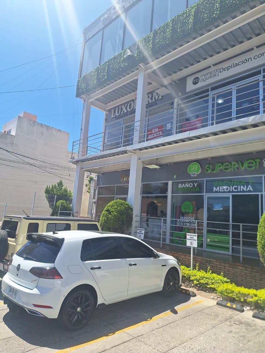 LOCAL EN RENTA -NACIONES UNIDAS, foto 1 de 10