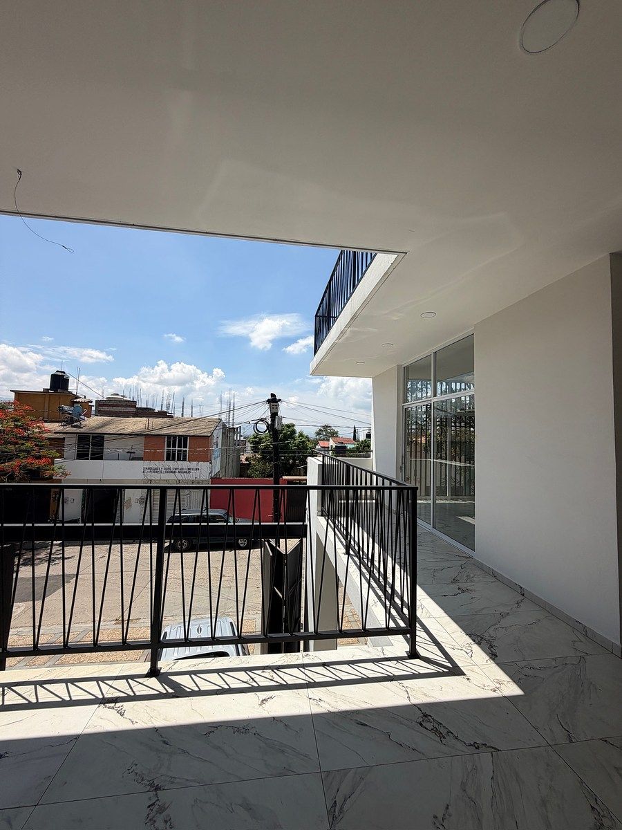 Retail Space in Volcanes, Oaxaca de Juárez, photo 12 of 24