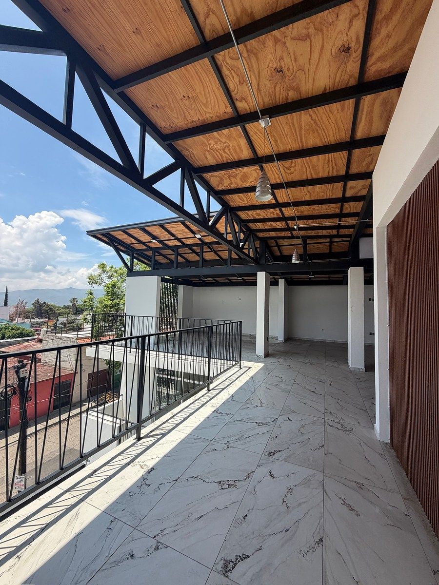 Terraza para restaurante en Volcanes, photo 1 of 8