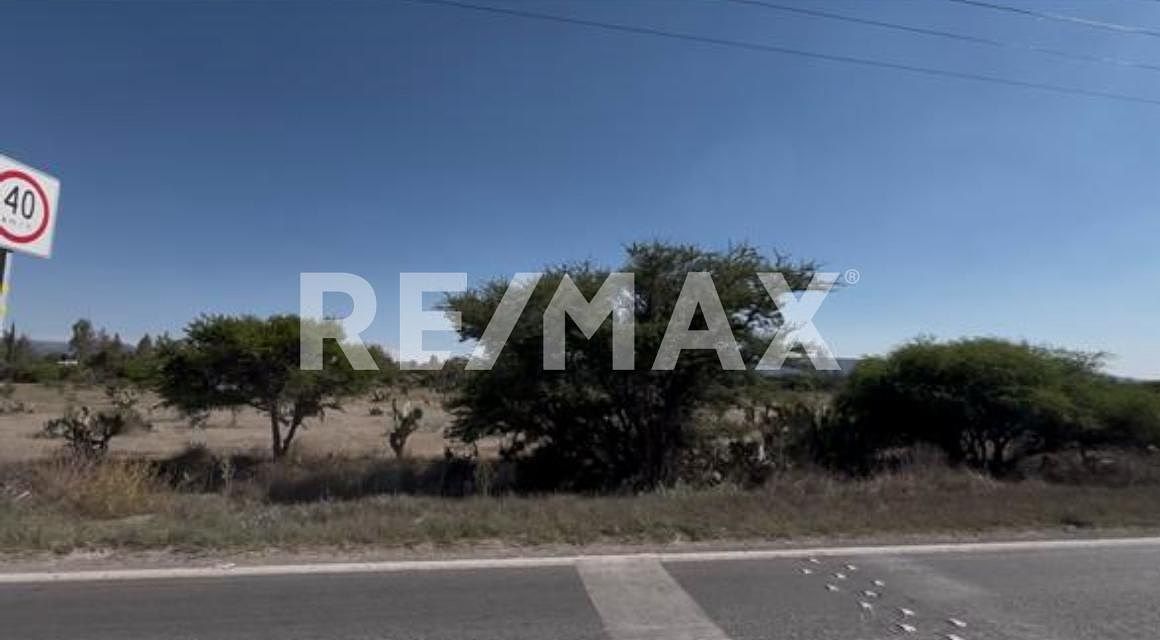 VENTA DE TERRENO CON USO MIXTO EN SAN JOSE ITURBIDE GTO, foto 1 de 7