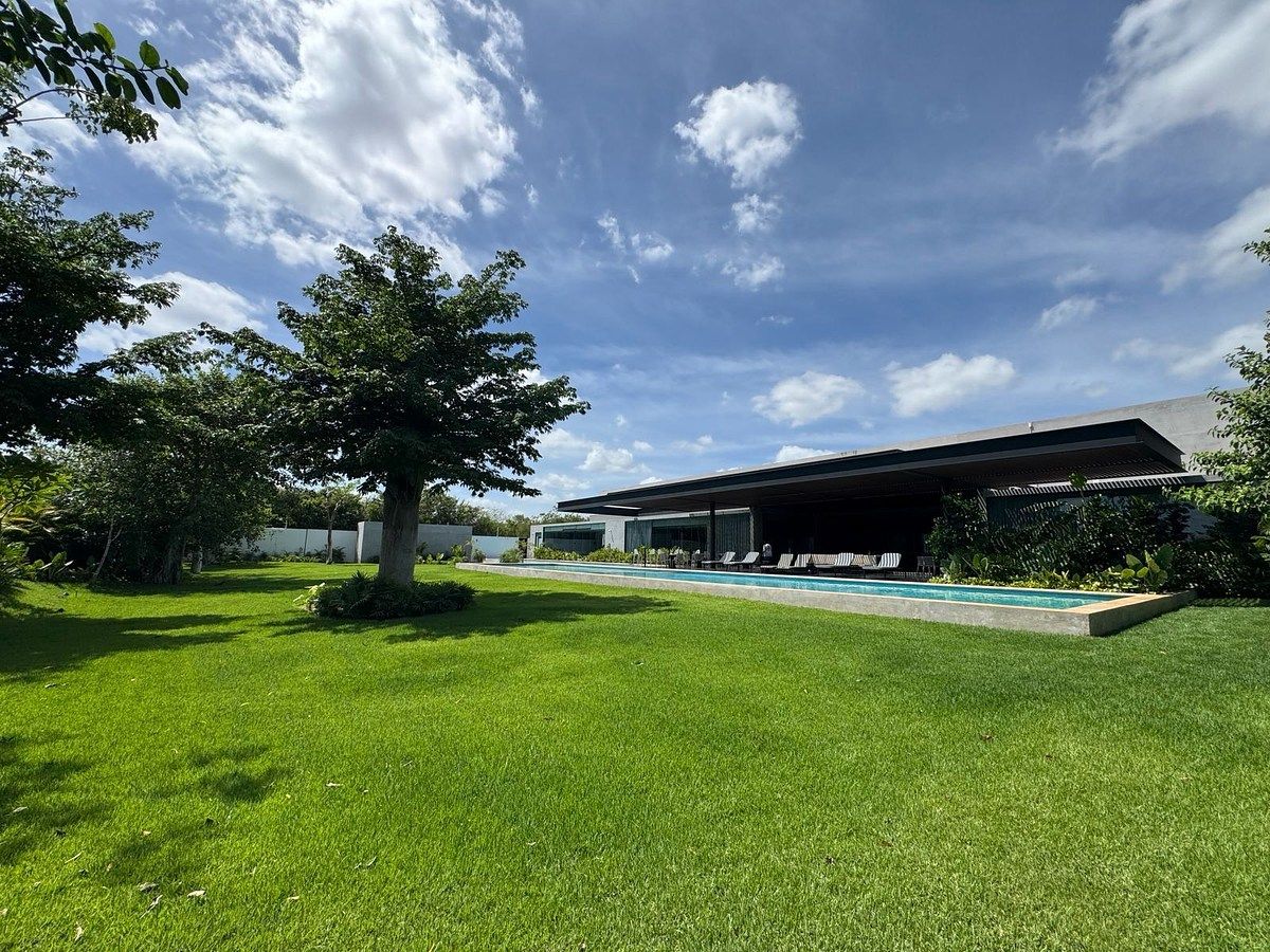 TERRENO DE 559.19 M2 EN ESQUINA UBICADO EN PRIVADA AL NORTE  DE MÉRIDA, foto 1 de 25