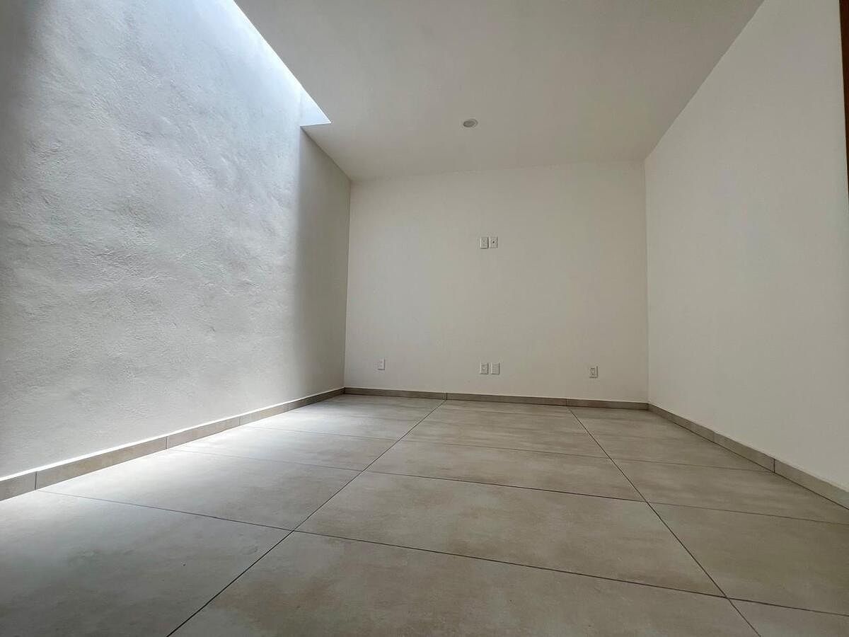Casa em condomínio fechado em Capital Norte, Zapopan, foto 9 de 12