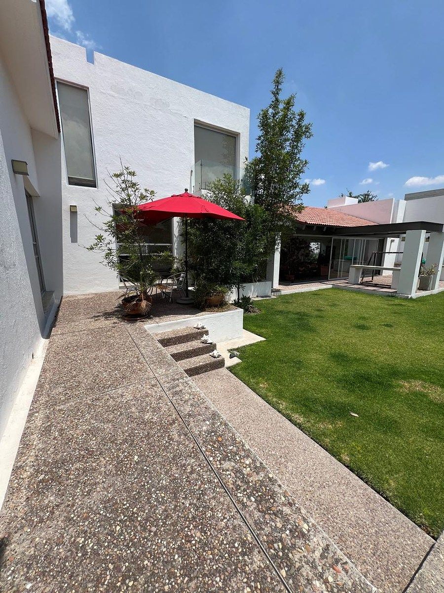 Casa em El Campanario, Querétaro, foto 2 de 24