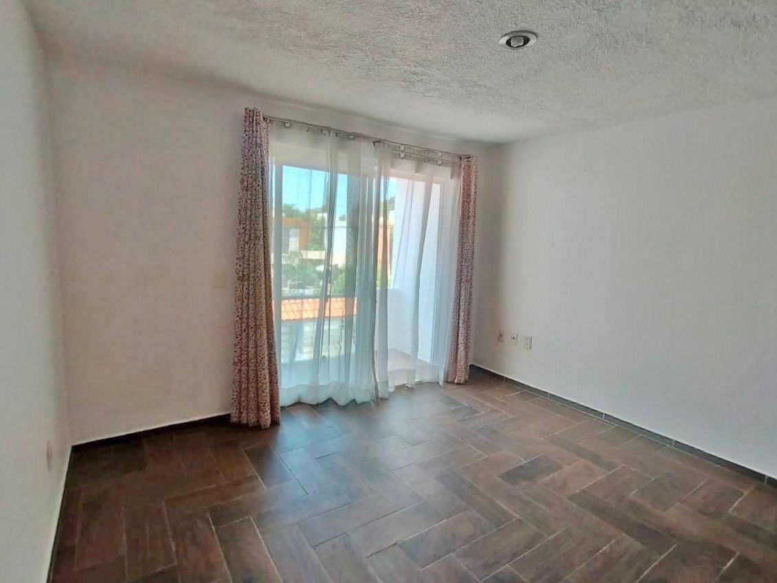 Casa em La Estancia, Zapopan, foto 10 de 12