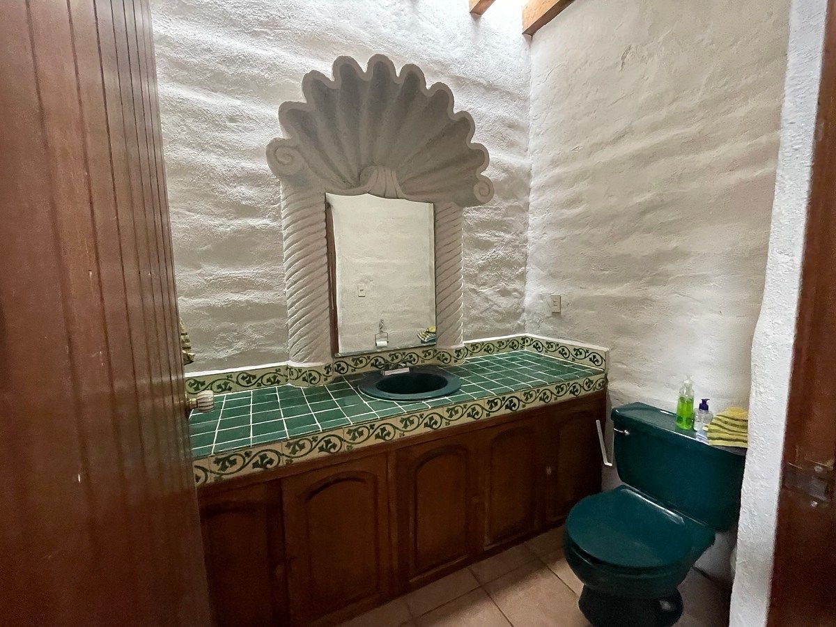 House in Villa de los Frailes, San Miguel de Allende, photo 25 of 48