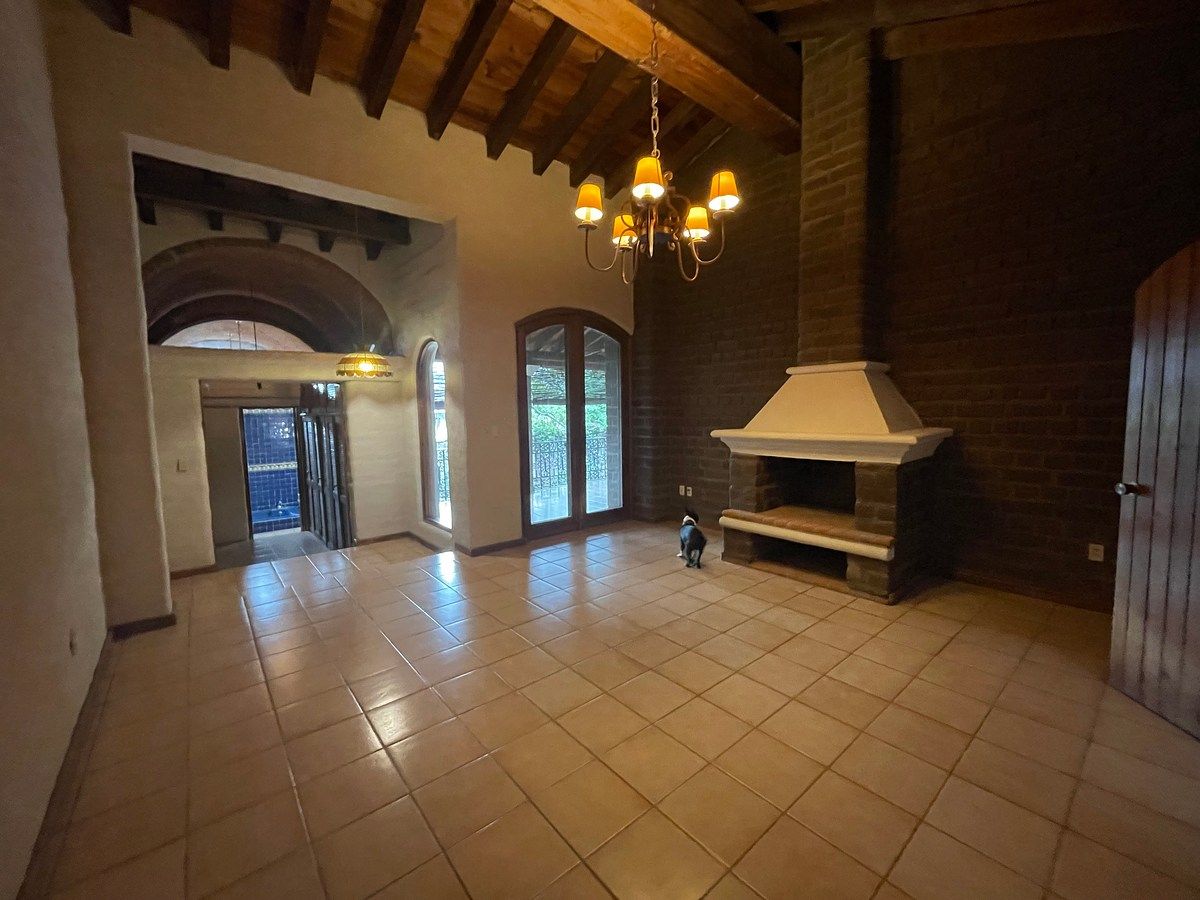 House in Villa de los Frailes, San Miguel de Allende, photo 29 of 48
