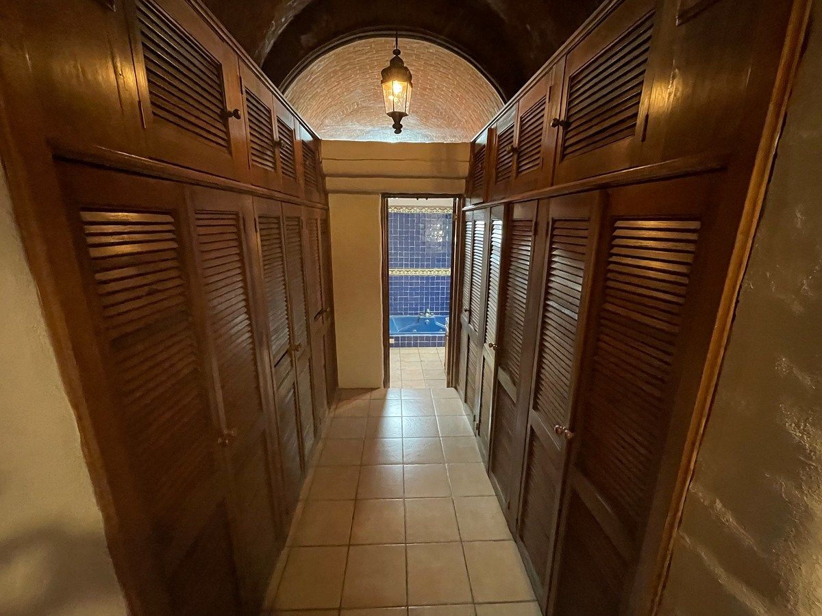 House in Villa de los Frailes, San Miguel de Allende, photo 32 of 48