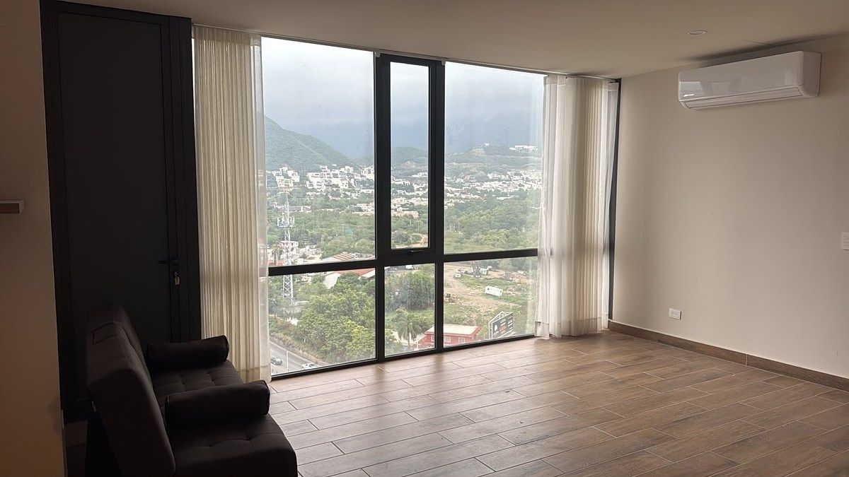 Apartamento em Estanza Residencial, Monterrey, foto 2 de 7