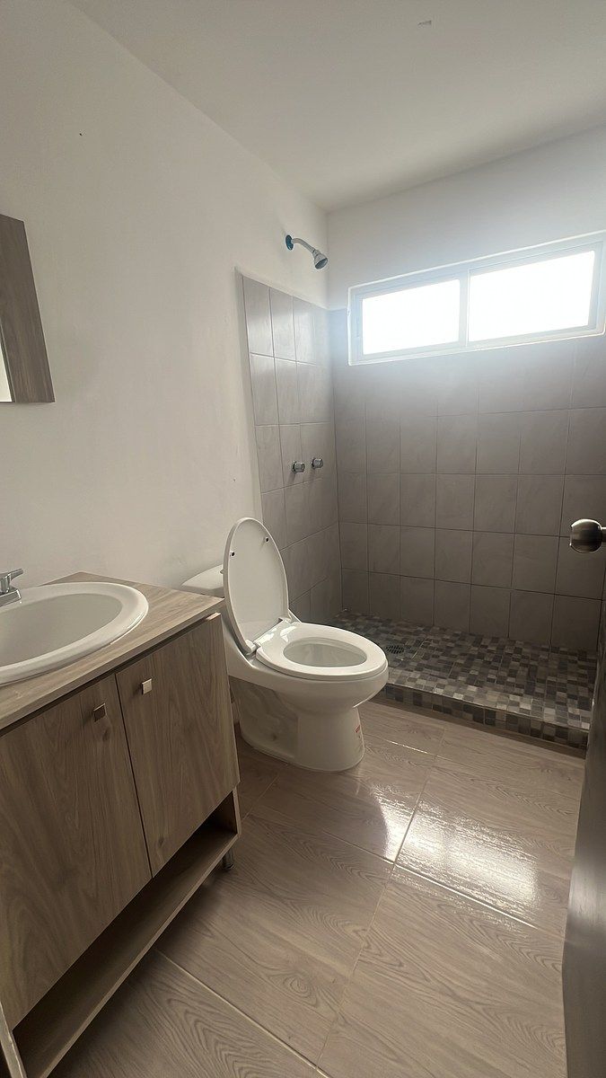 BAÑO COMPLETO, photo 7 of 16