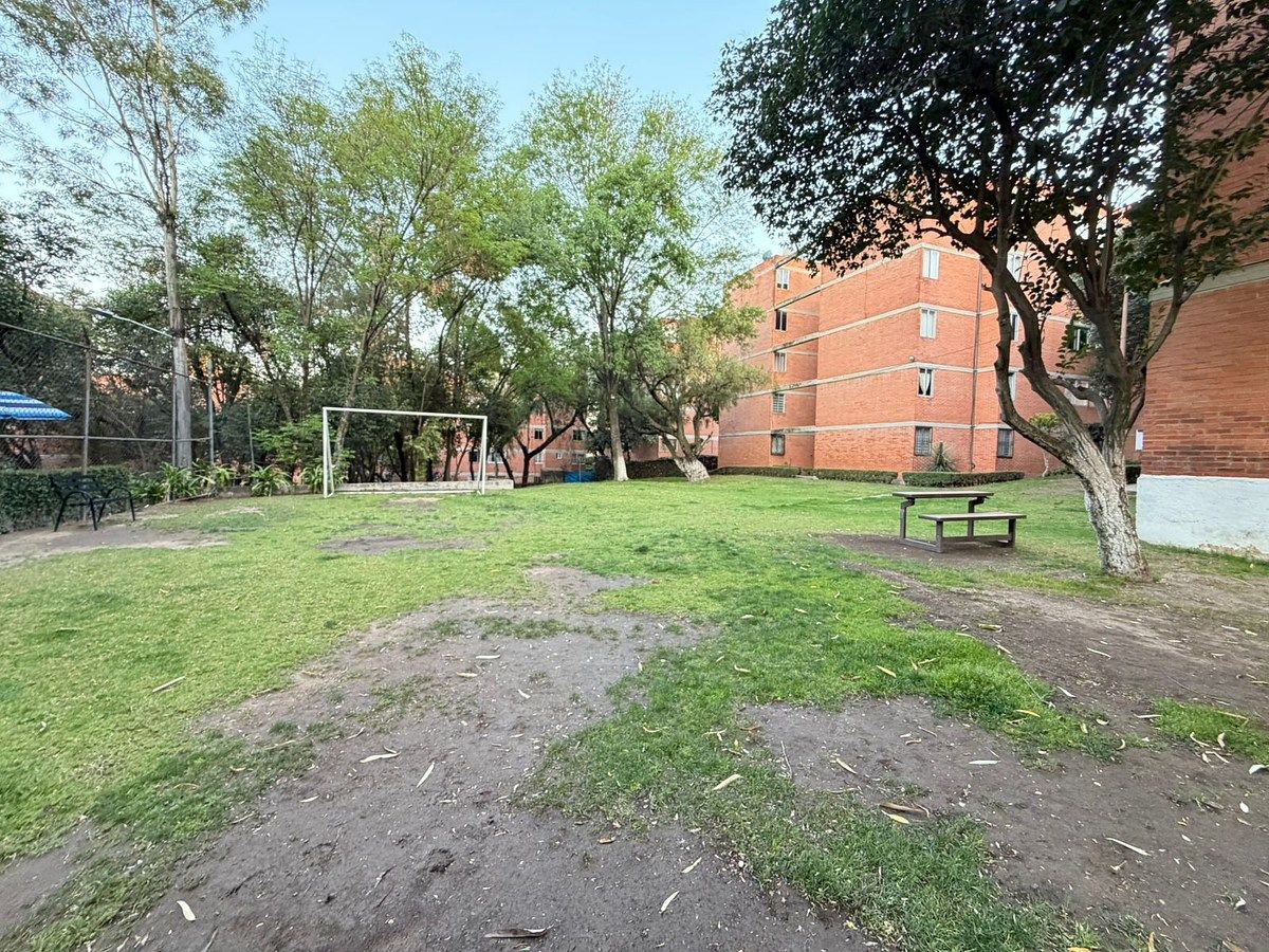 Venta departamento remodelado en Lomas de Atizapán, foto 1 de 12
