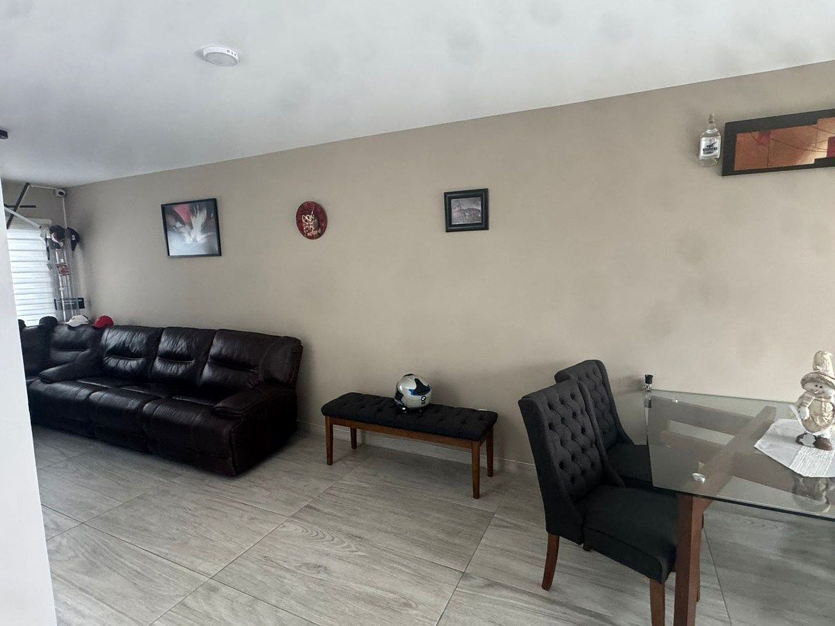 Casa em El Manantial, Corregidora, foto 4 de 34
