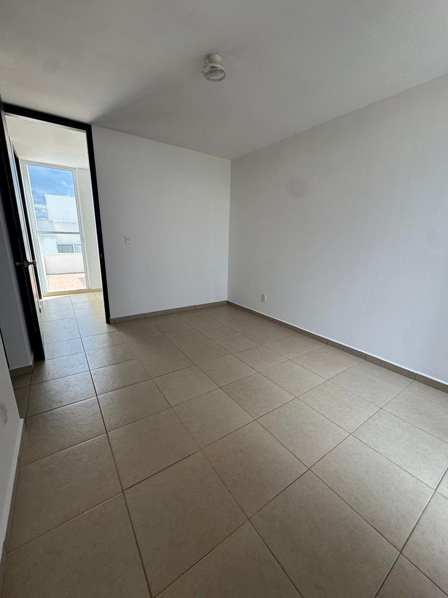 Casa en El Mirador, Querétaro, foto 3 de 19