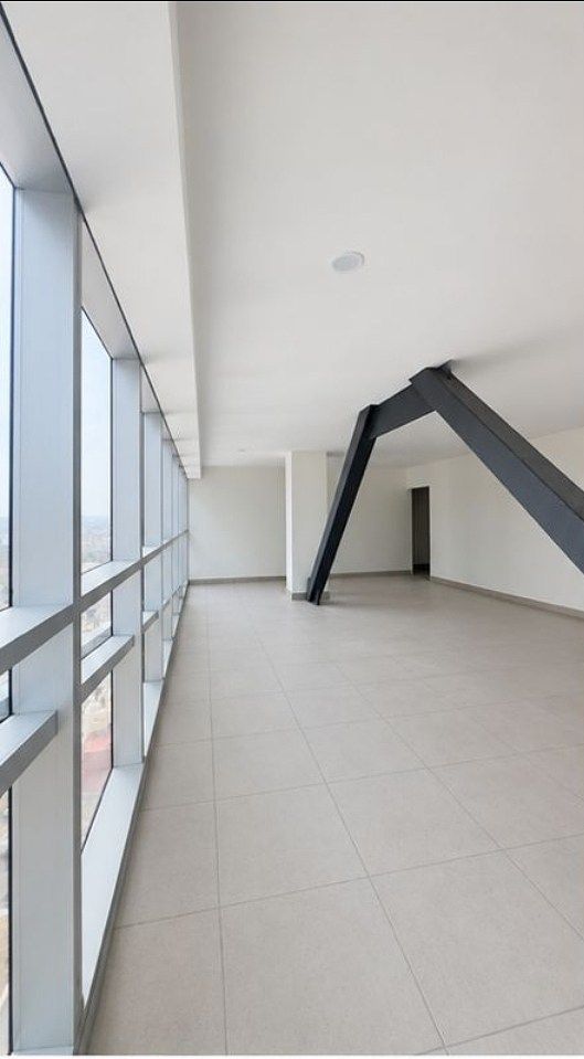 otra perspectiva, photo 3 of 9