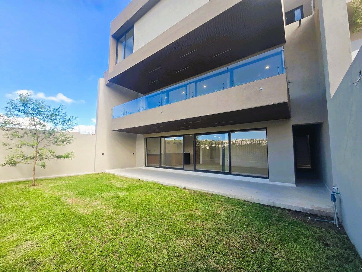 Casa en condominio en Altozano el Nuevo Querétaro, Querétaro, foto 4 de 32