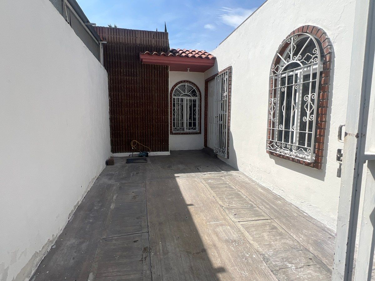 Casa em Industrias, San Luis Potosí, foto 2 de 9
