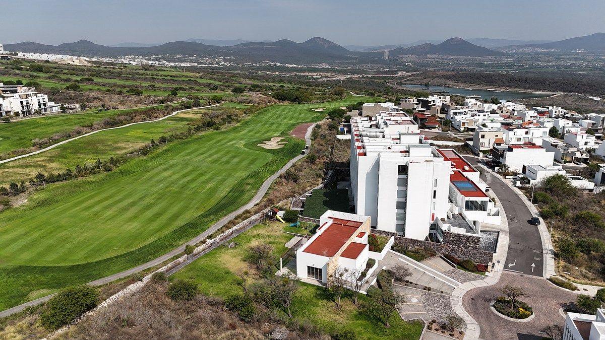 Departamento en Venta en Zibatá, a un lado del campo de GOLF, foto 1 de 22