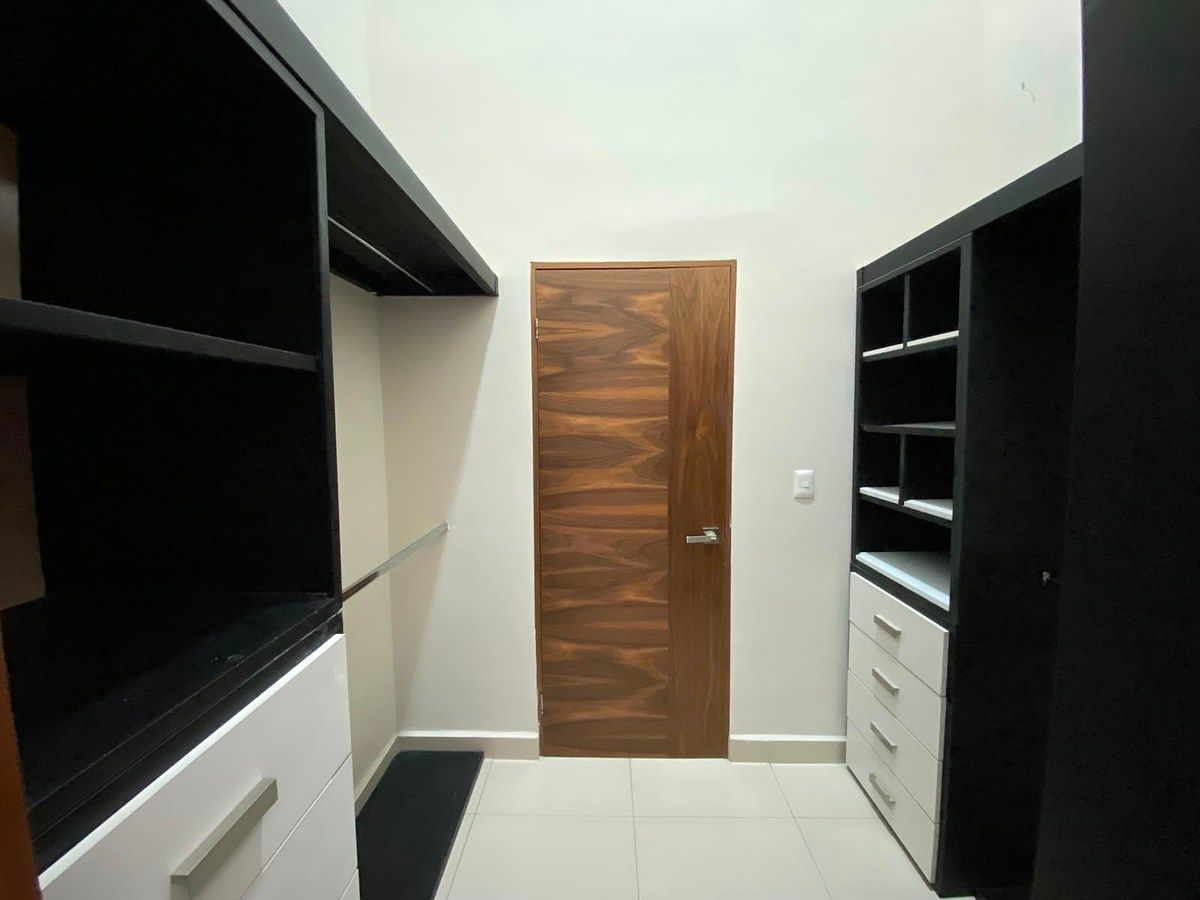 Casa em Espacio Cumbres, Monterrey, foto 11 de 34