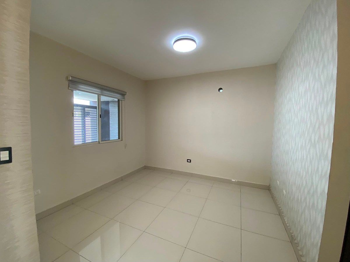 Casa em Espacio Cumbres, Monterrey, foto 29 de 34