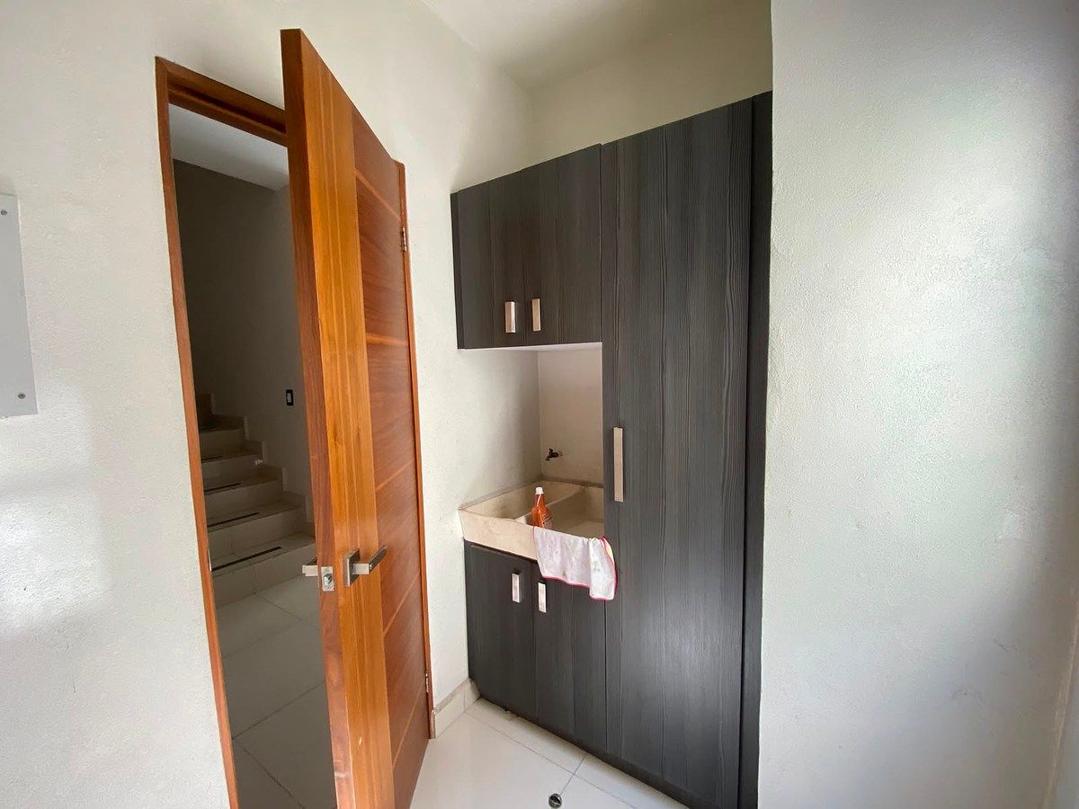 Casa em Espacio Cumbres, Monterrey, foto 33 de 34