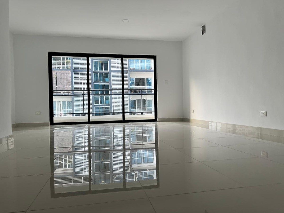 Apartamento en Renacimiento con Terraza Privada, foto 1 de 11