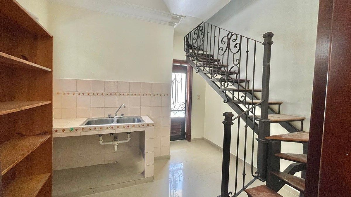 Casa en Los Cacicazgos, Santo Domingo Centro (Distrito Nacional), foto 9 de 10