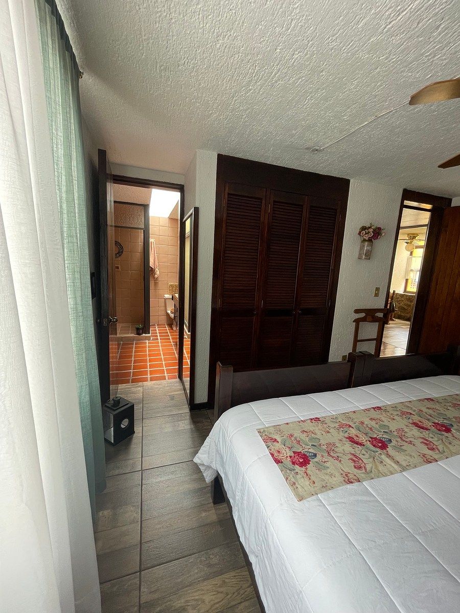 Recamara principal con closet, foto 17 de 24