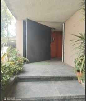 VENDO AMPLIA RESIDENCIA PARA REMODELAR EN PRADO SUR, foto 1 de 9