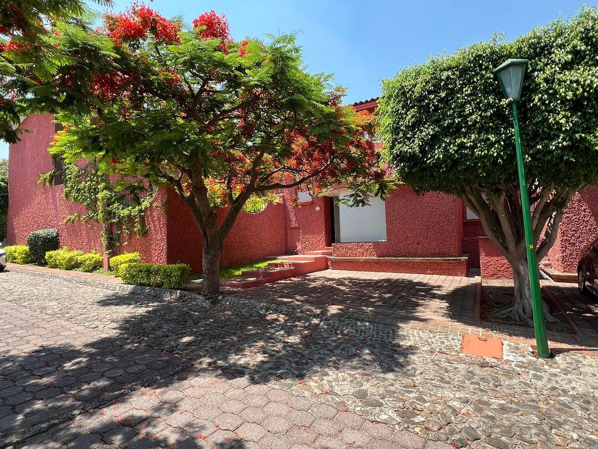 House in La Alhambra, Querétaro, photo 3 of 26